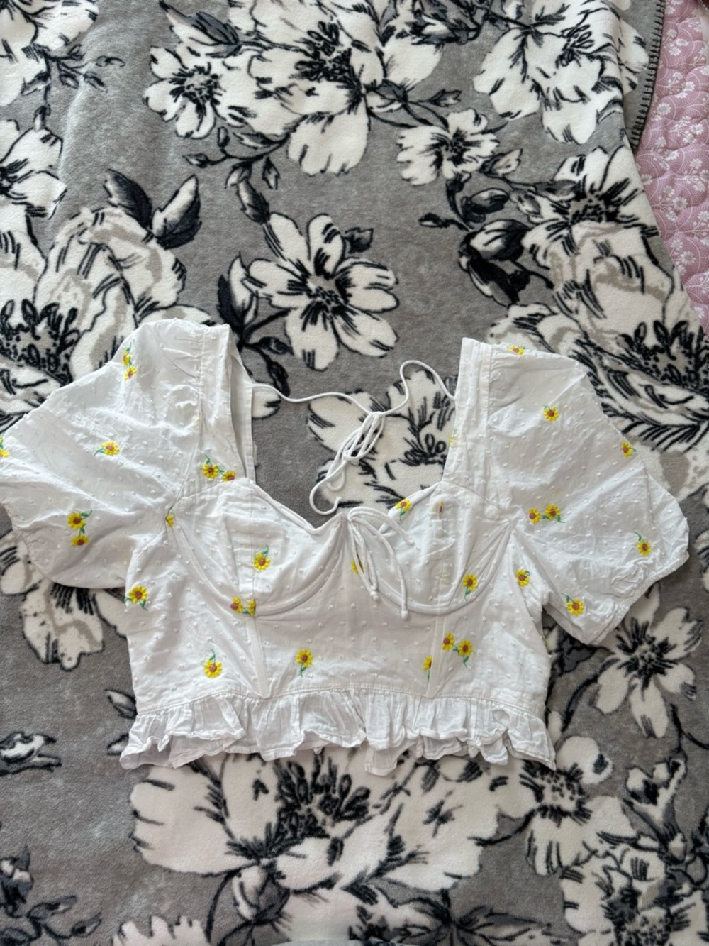 Altar'd State White Eyelet Crop Top with Sunflower 🌻 Floral Embroidery
